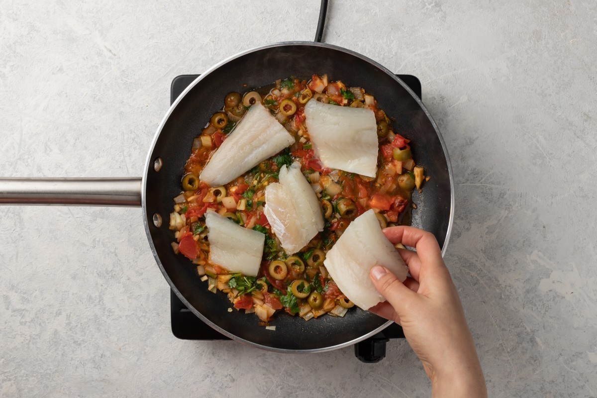 Recept voor Italiaanse kabeljauw in wijn met olijven