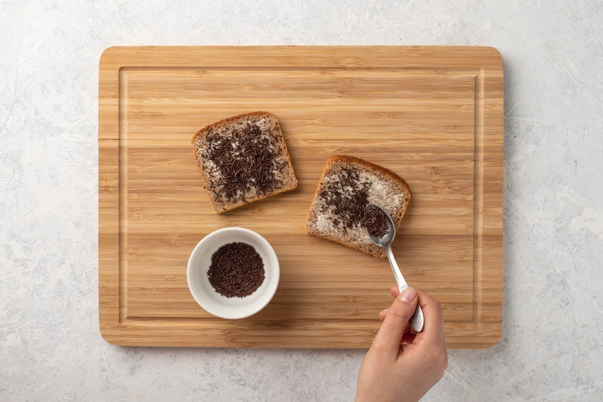 Recept voor Broodjes met boter en hagelslag