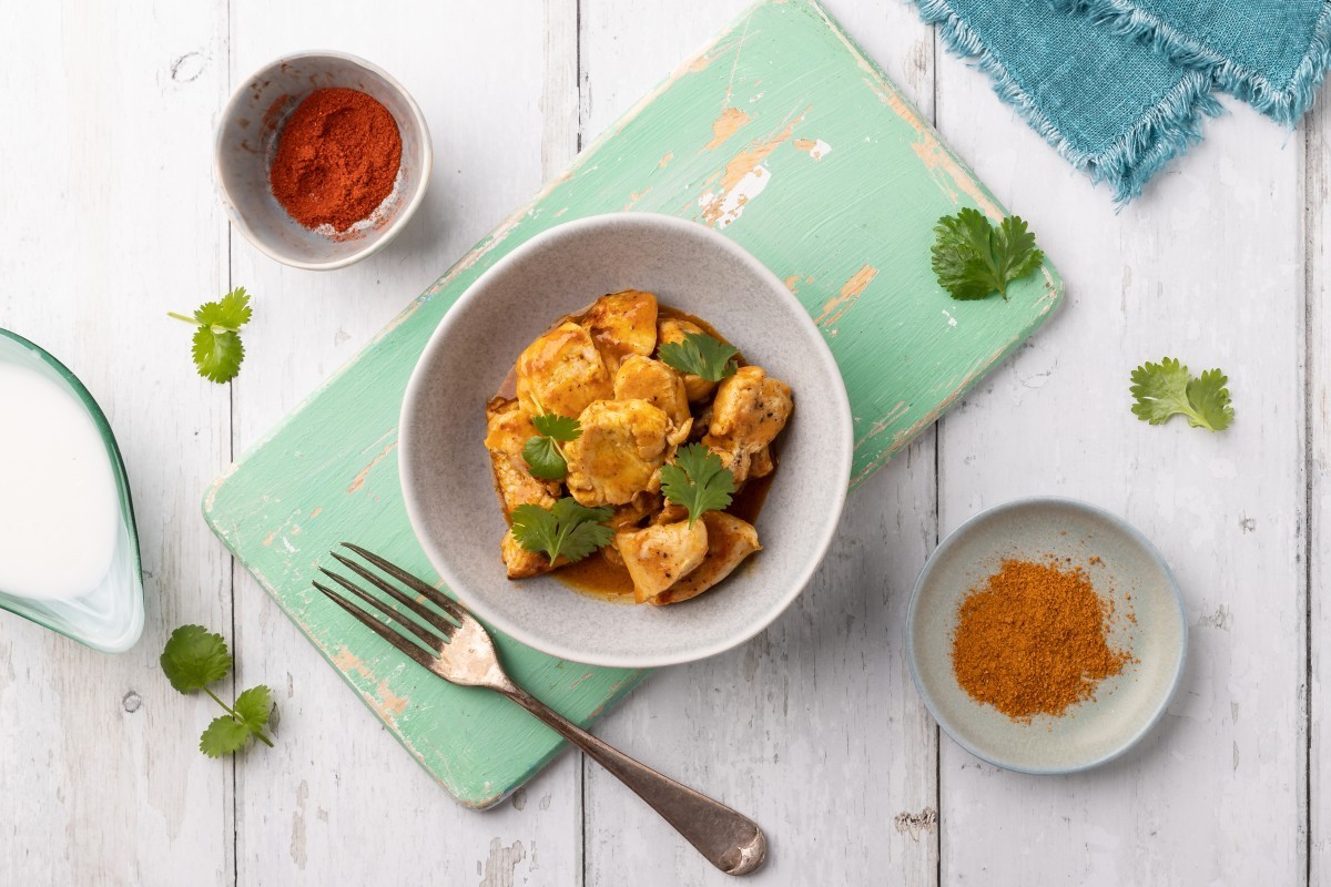 Delicate turkey in curry sauce