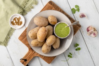 Canarische aardappelen met mojo verde