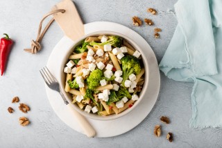 Pasta con broccoli piccanti