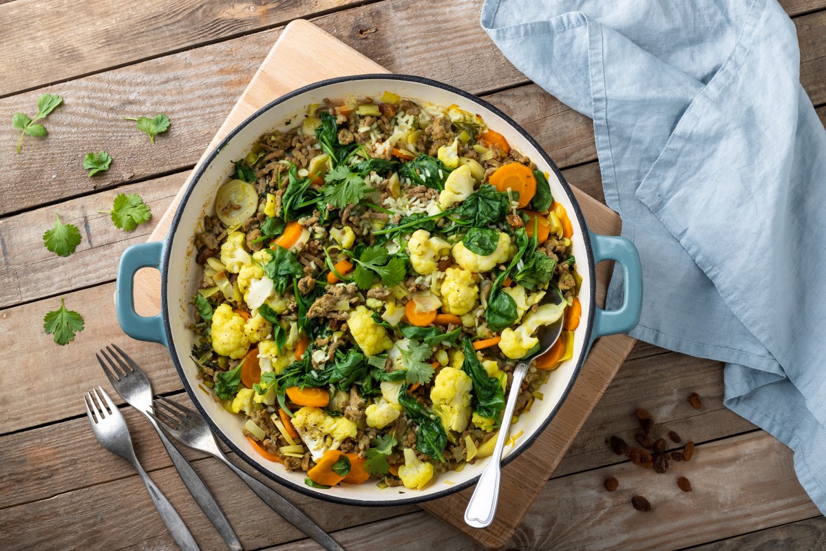 Arroz gratinado con coliflor y carne picada