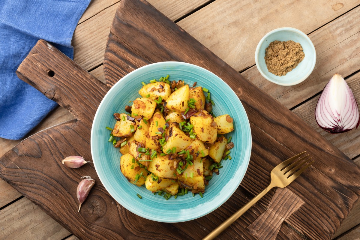 Patatas fritas con garam masala