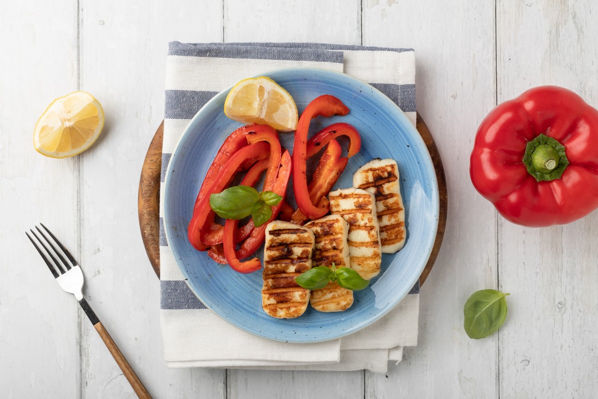 Gegrilde halloumi met paprika