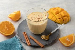 Mango-sinaasappel yoghurt