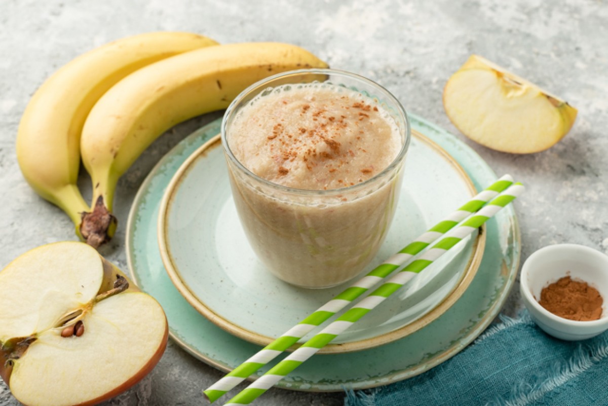 Frullato di banana e mela