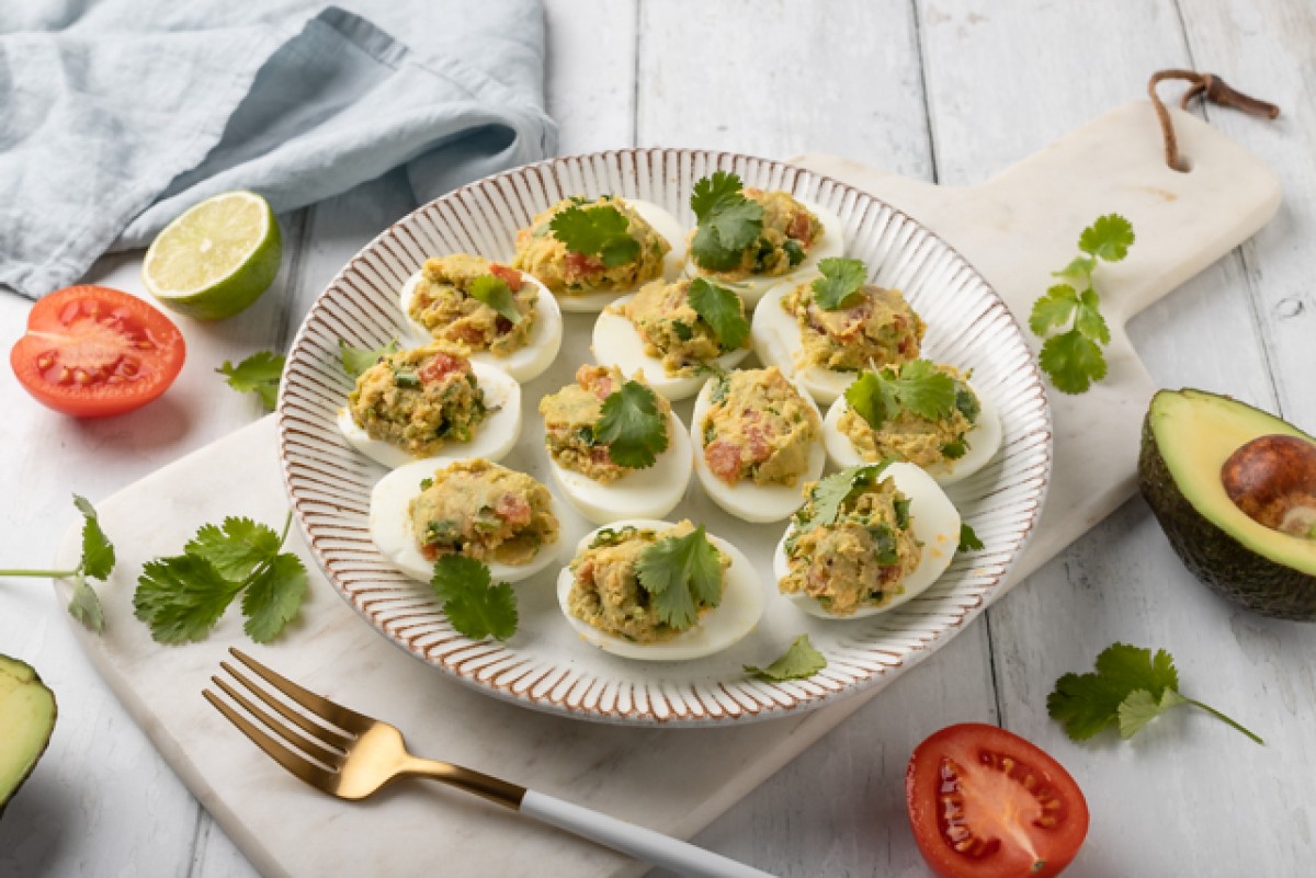 Eieren gevuld met avocado's