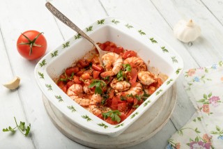 Gambas cocidas con tomate