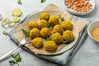 Albóndigas de mijo con garbanzos