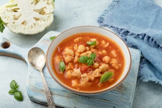Zuppa di cavolfiore e merluzzo