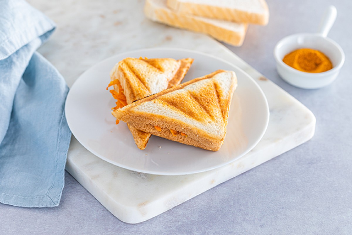 Käse-Möhren-Sandwich