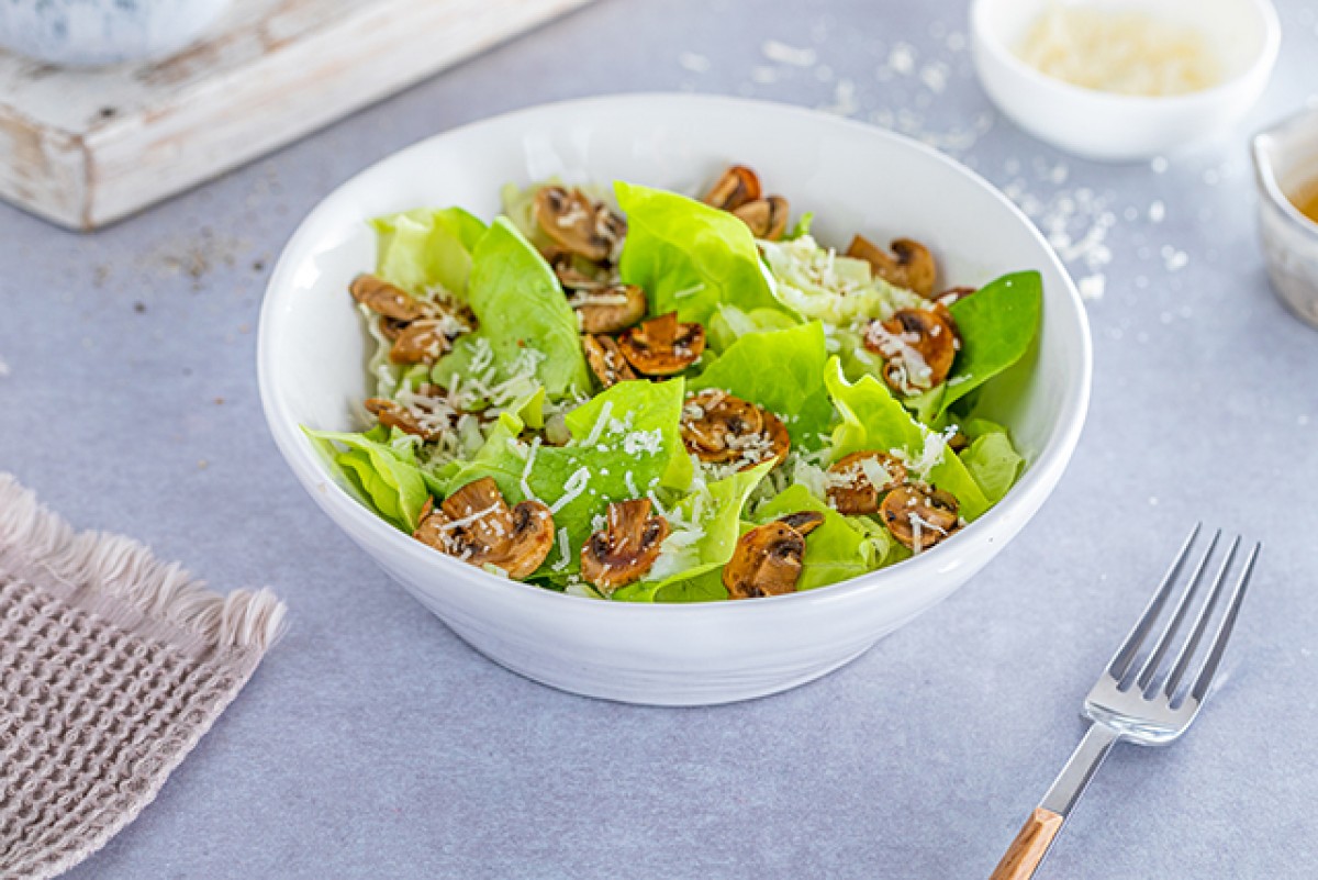 Salat mit Honigchampignons
