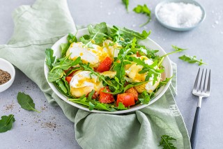 Baked camembert in mustard and honey sauce