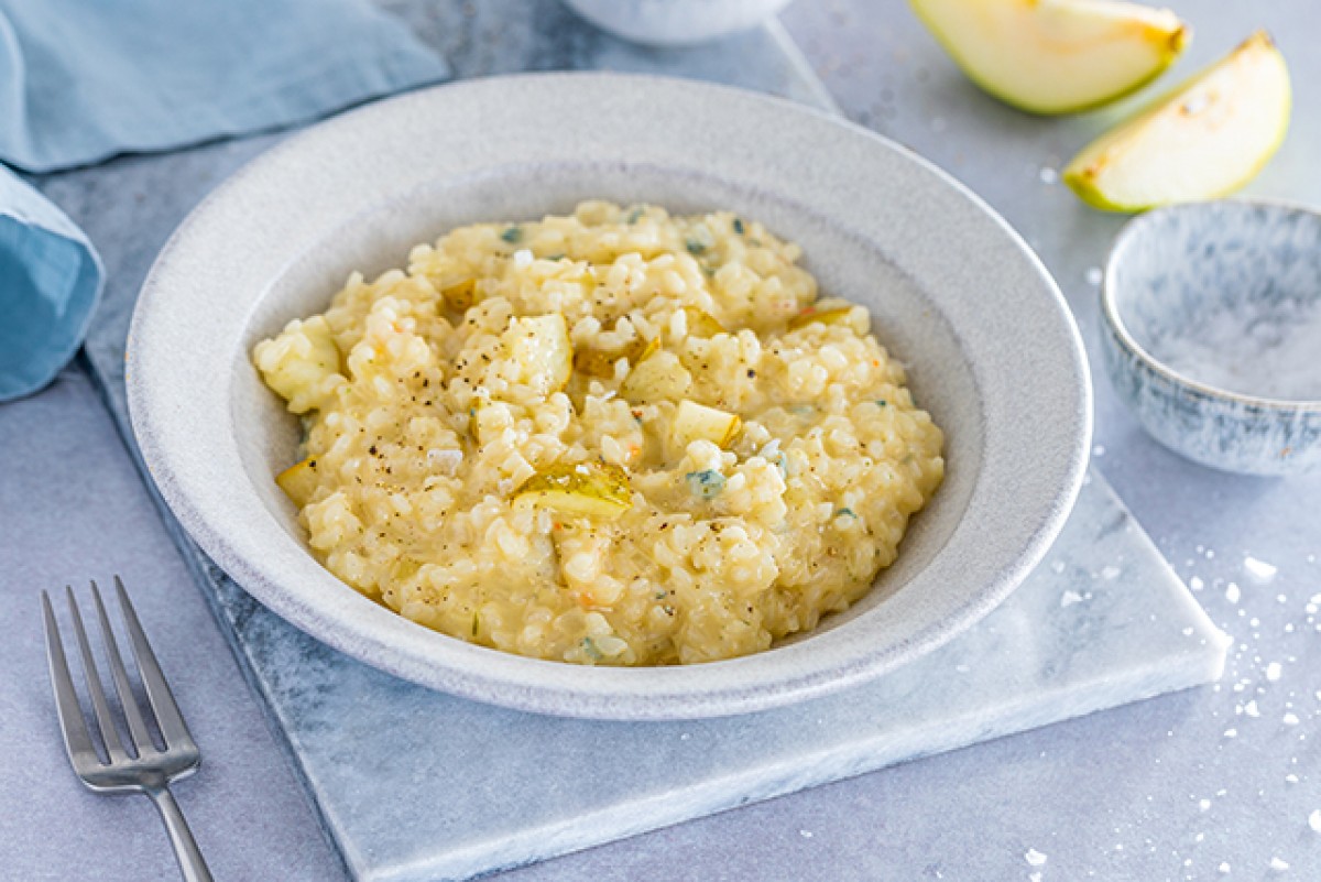Rice with pears and blue cheese