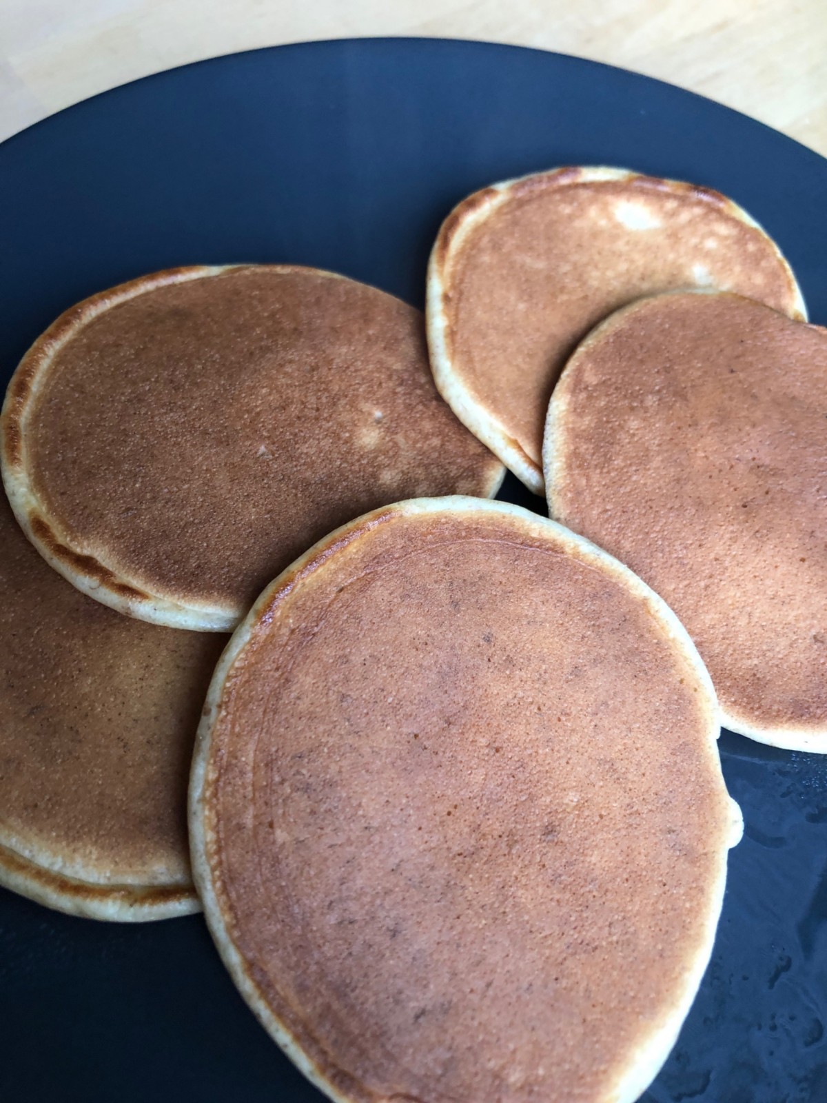 Placuszki pełnoziarniste z budyniem