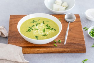 Vellutata di zucchine con feta