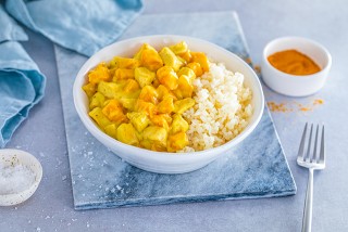 Tacchino al curry con pesche