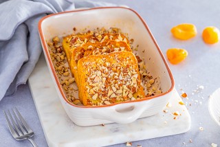 French toast with dried apricots and almonds