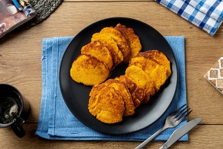 Aardappel-wortel pannenkoeken