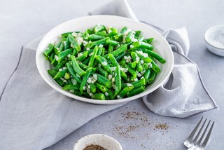 Salade van sperziebonen en uien