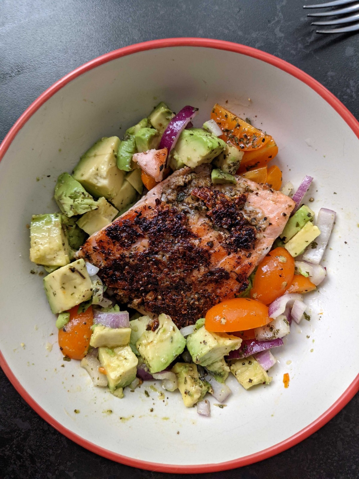 Grilled salmon with avocado salsa