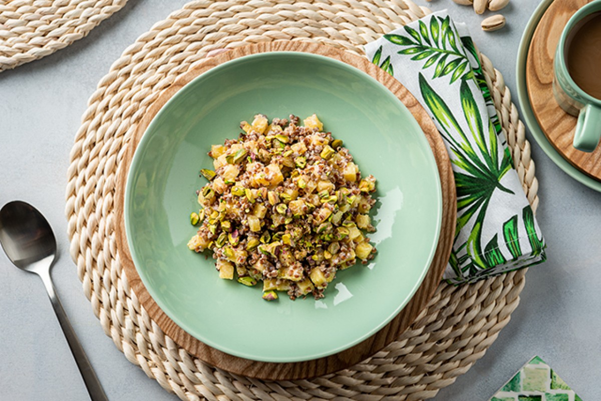 Buckwheat porridge with pineapple