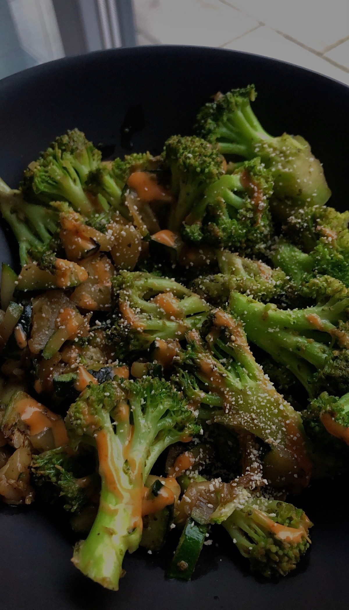 Zucchini Brokkoli Pfanne