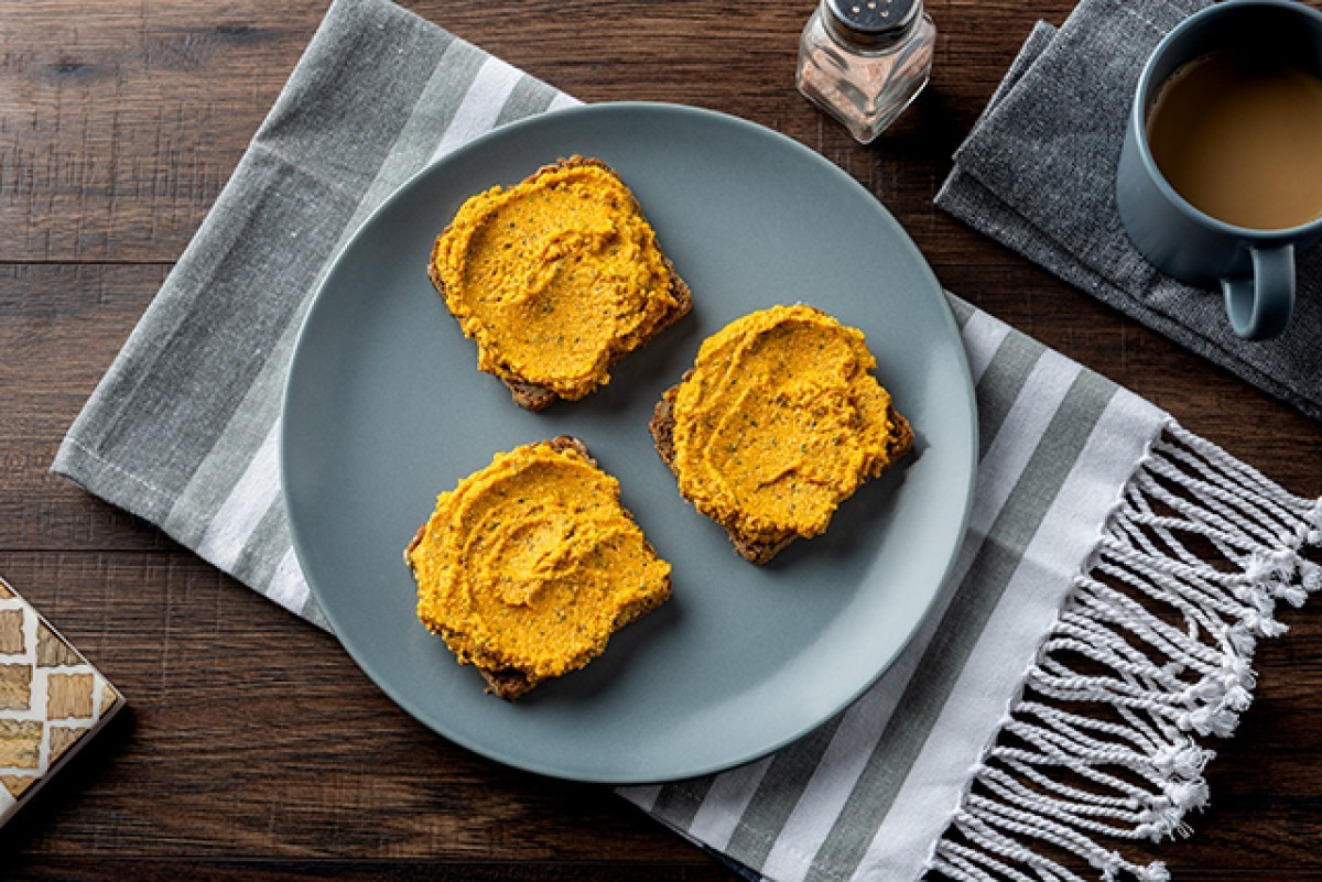 Emparedados con pasta de zanahoria
