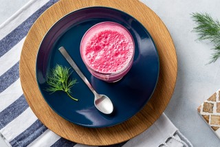 Beetroot and yoghurt smoothie