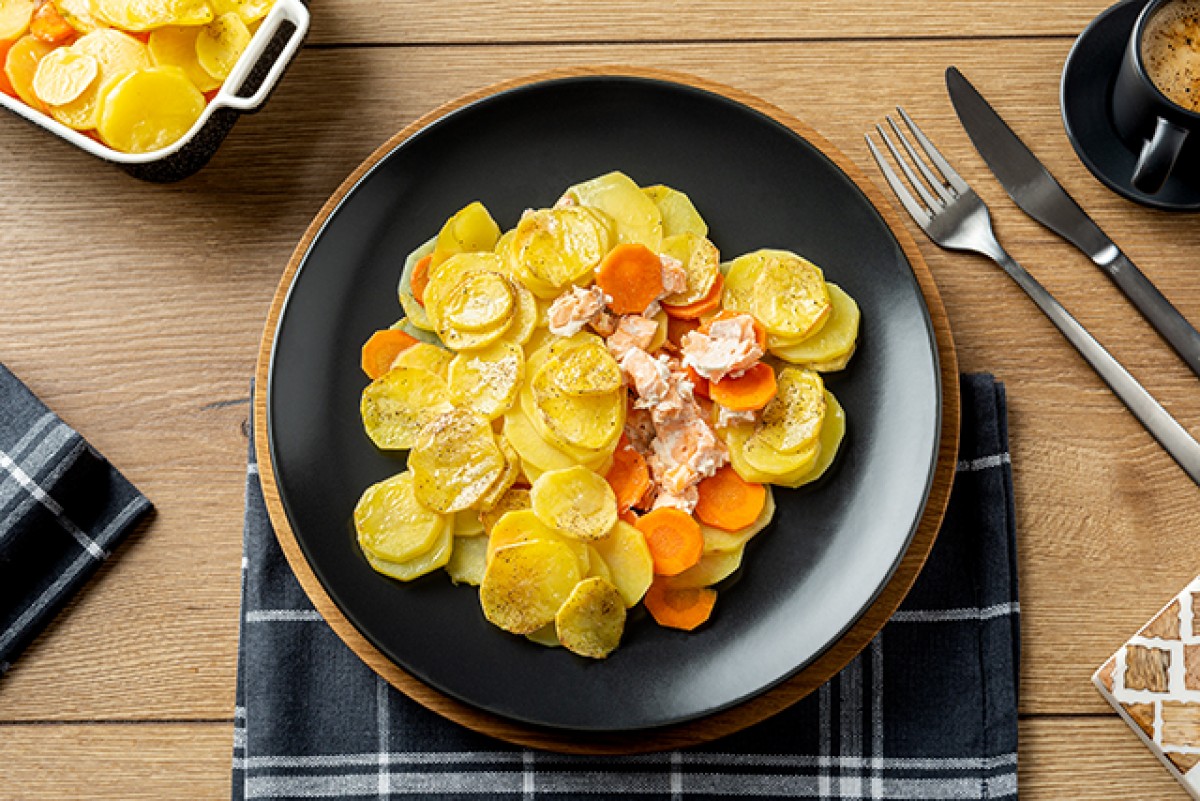 Cassolette de saumon et pommes de terre