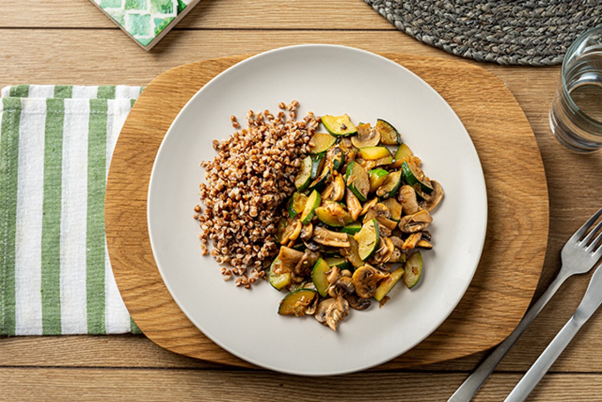 Céréales aux courgettes et champignons de Paris