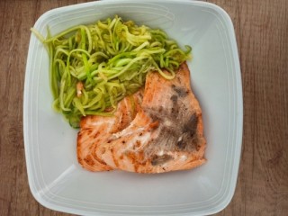 Salmon on stewed courgette