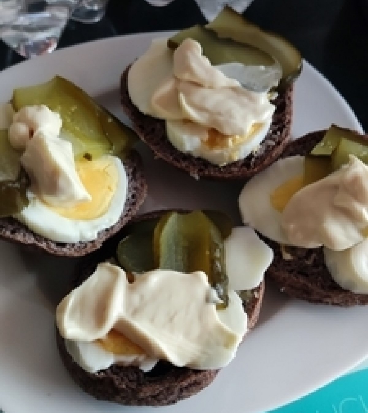 Egg and mayonnaise sandwiches