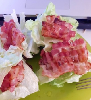 Mayonnaise, lettuce, avocado and bacon sandwiches
