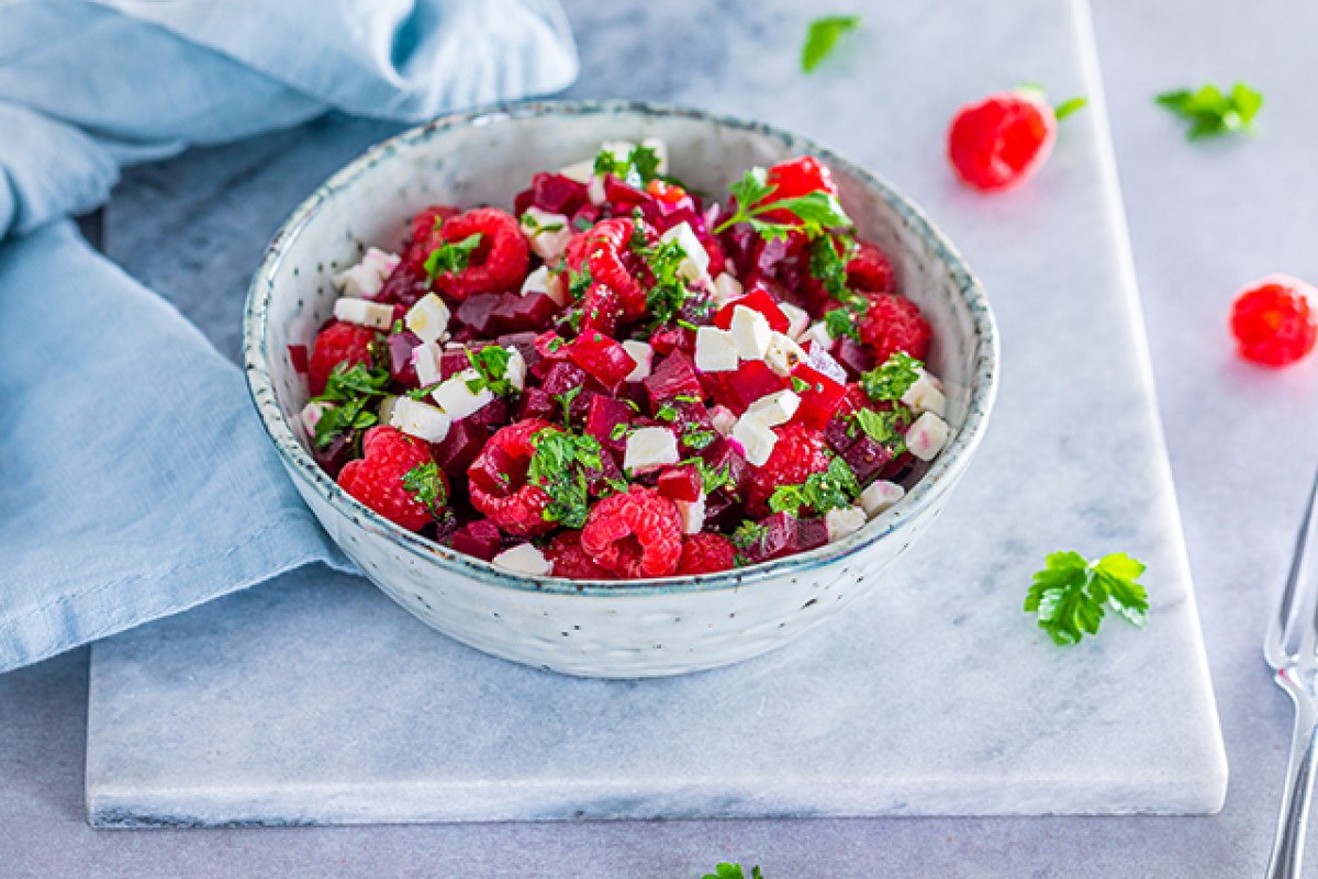 Salade de betterave, feta et framboises