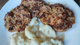 Frikadellen mit Zucchini