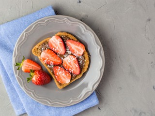 Sandwiches mit Nutella und Kokosnussraspeln