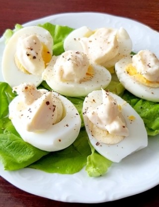Eier mit Mayonnaise