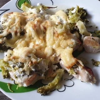 Hähnchen-Brokkoli-Auflauf