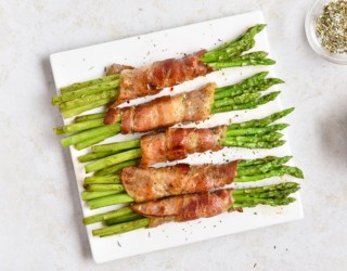 Speckrouladen mit Spargel