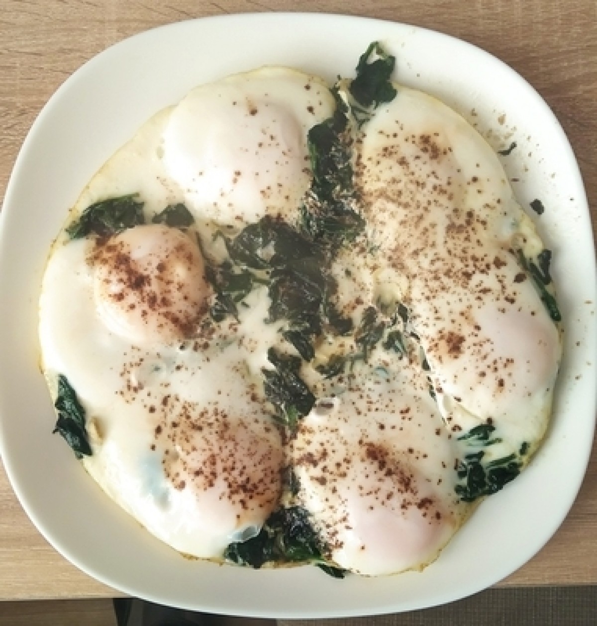 Eggs on spinach