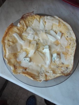Kaasomelet met kruiden