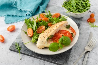 Gebackene Hähnchenbrust a la Caprese