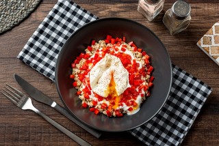 Spicy Turkish style eggs