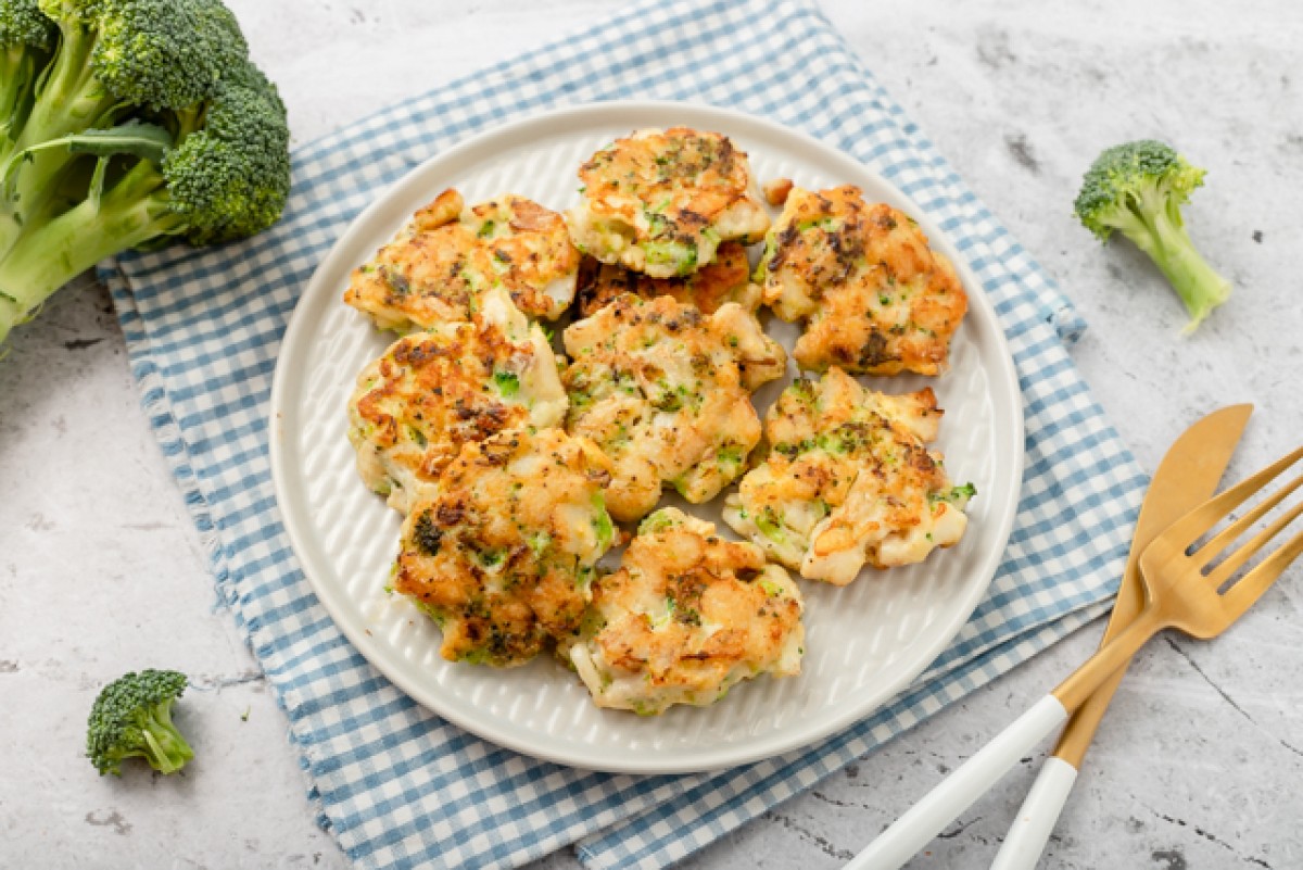 Fischkoteletts mit Brokkoli