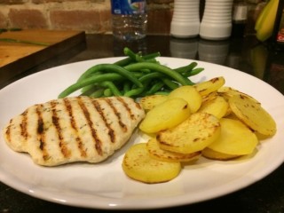 Chicken breasts with beans and potatoes