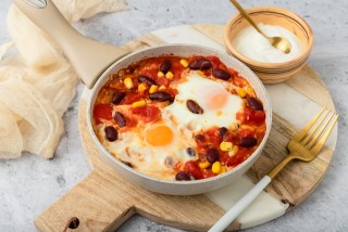 Chakchouka aux haricots, au maïs et skyr
