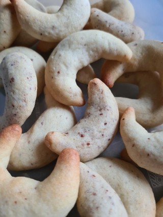 Zuckerfreie Vanillekipferl