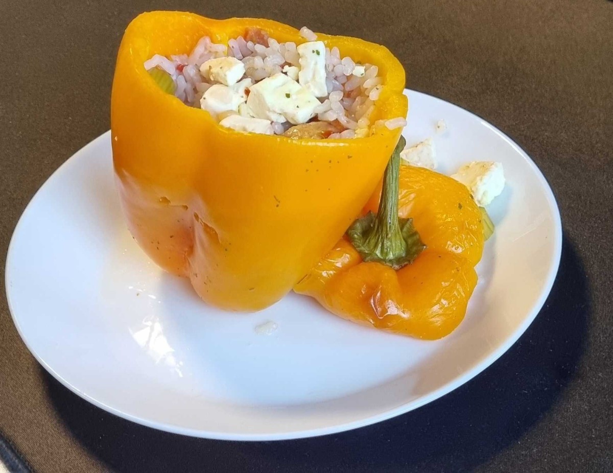 Mediterran gefüllte Paprika