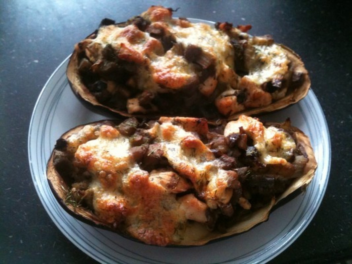 Aubergine gevuld met kalkoen en champignons
